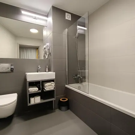 珀莫斯基酒店 酒店 比得哥什