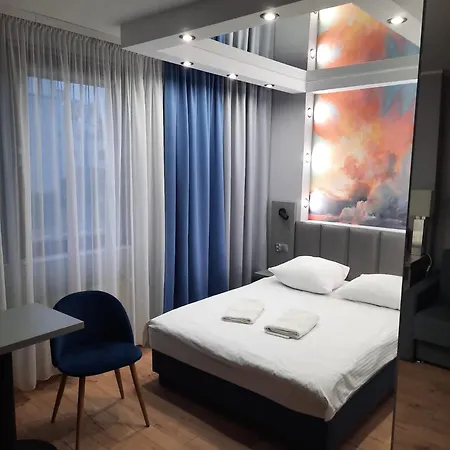 מלון Pomorski 3*