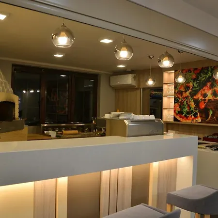Pomorski Hotel 3*